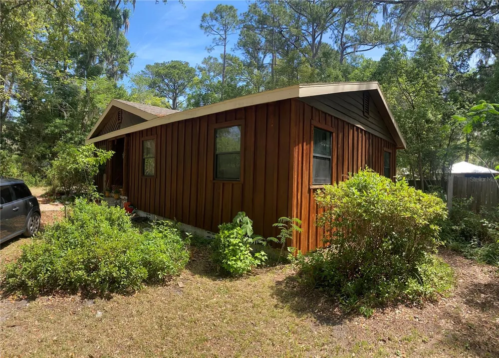 1231 NE 9TH STREET W Gainesville, FL 32601