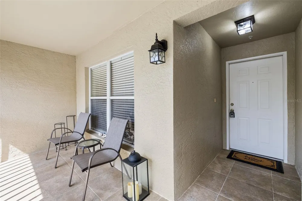5231 MAHOGANY RUN AVENUE #325 Sarasota, FL 34241