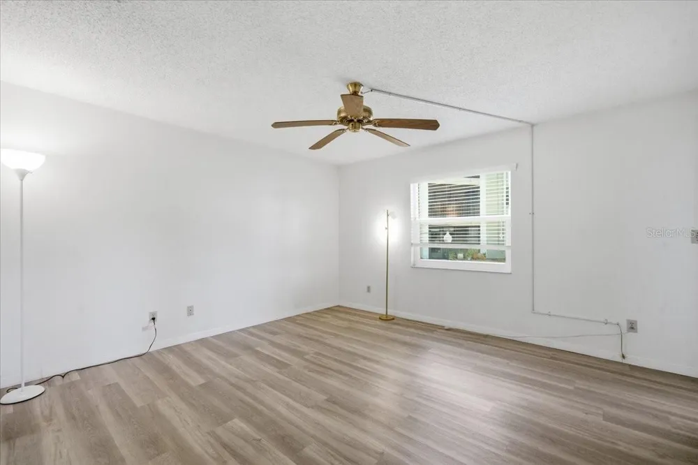 3399 MERMOOR DRIVE #101 Palm Harbor, FL 34685