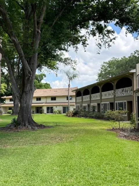 400 S HOWARD AVENUE Lakeland, FL 33815