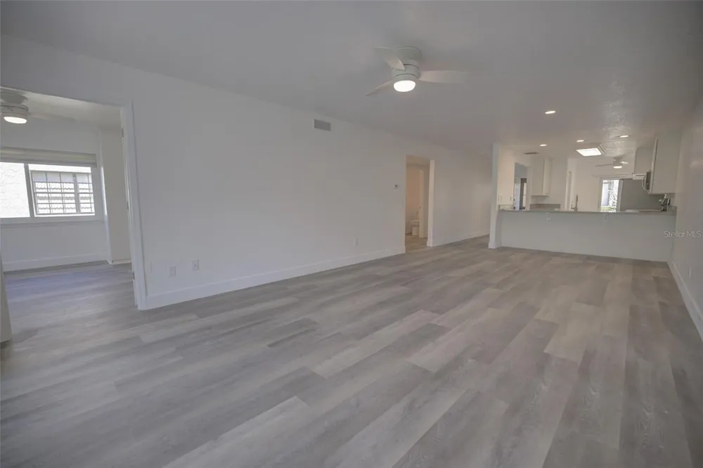 10134 REGAL DRIVE #1 Largo, FL 33774