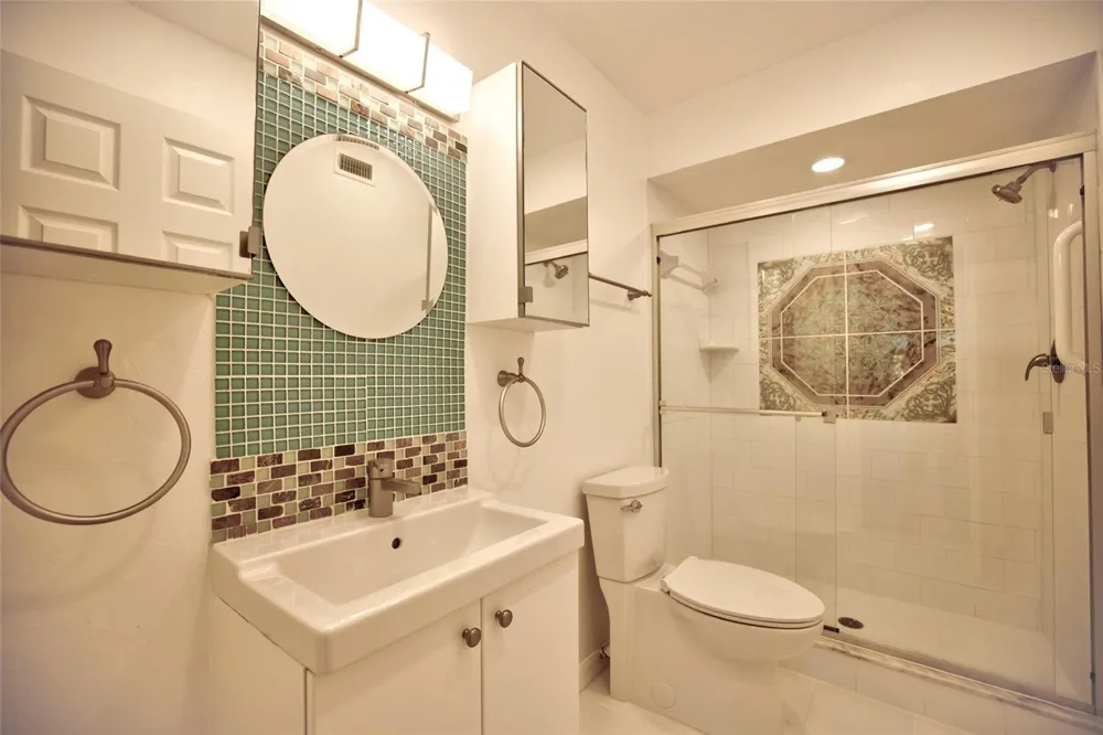 10134 REGAL DRIVE #1 Largo, FL 33774