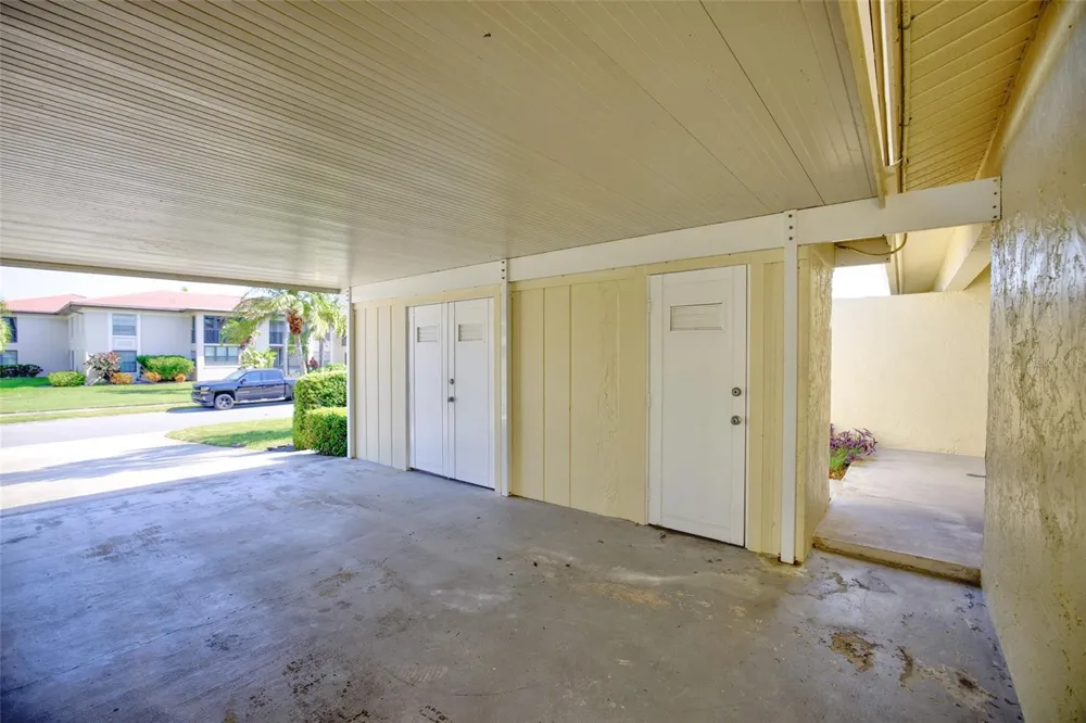 10134 REGAL DRIVE #1 Largo, FL 33774