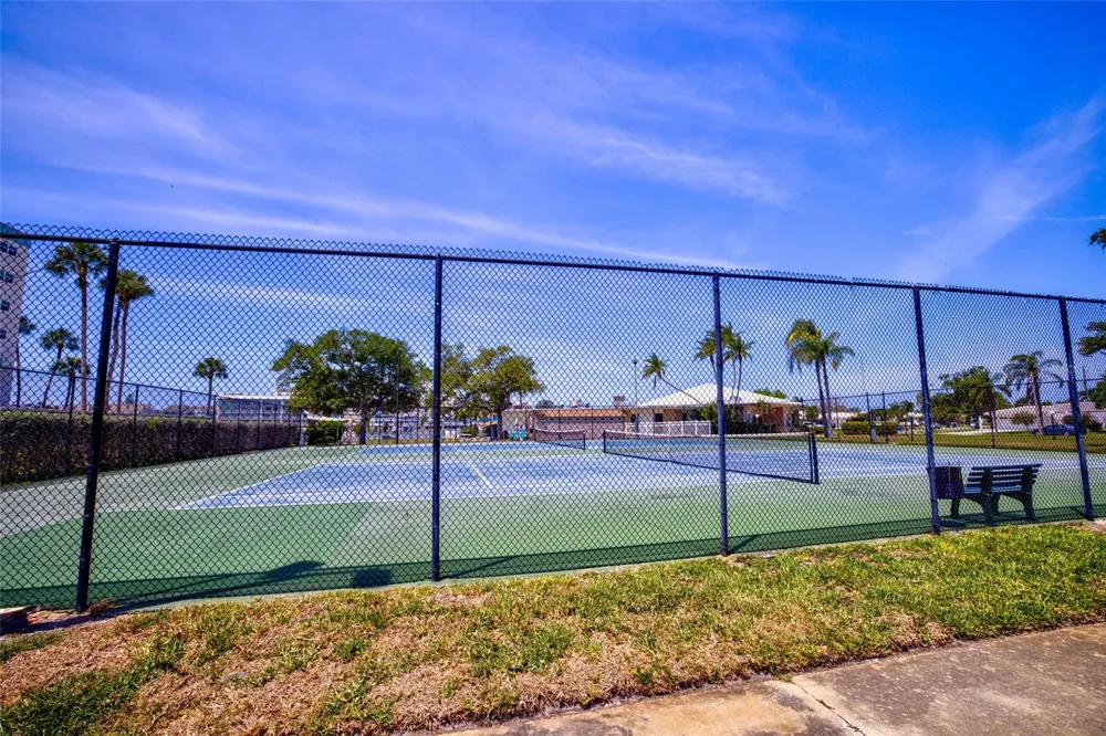 10134 REGAL DRIVE #1 Largo, FL 33774