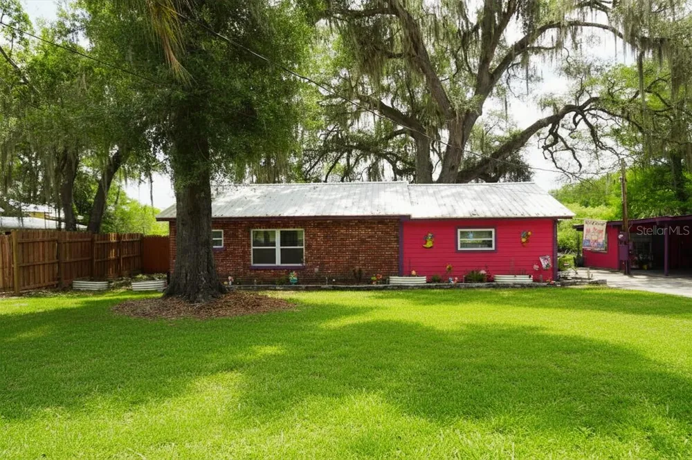 11717 E SALMON DRIVE Floral City, FL 34436