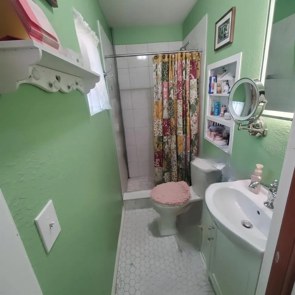 11717 E SALMON DRIVE Floral City, FL 34436