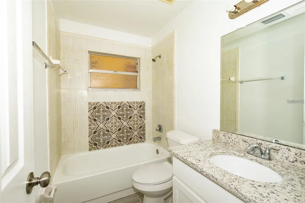 1267 WOODMAN WAY Orlando, FL 32818