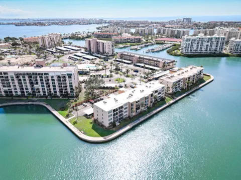 7920 SUN ISLAND DRIVE S #102