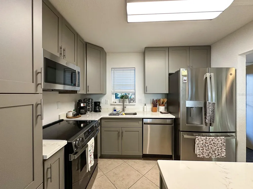 7920 SUN ISLAND DRIVE S #102 South Pasadena, FL 33707