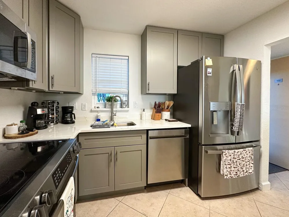 7920 SUN ISLAND DRIVE S #102 South Pasadena, FL 33707