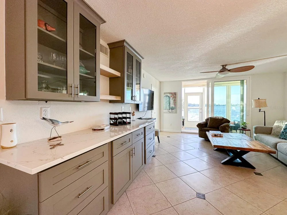 7920 SUN ISLAND DRIVE S #102 South Pasadena, FL 33707