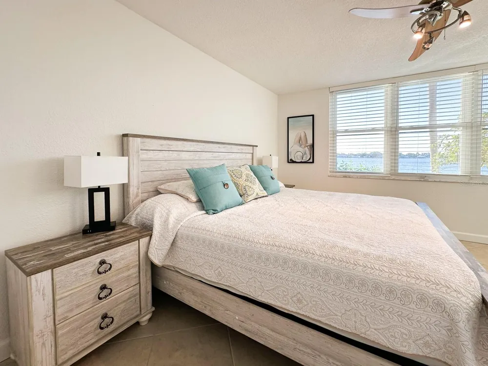 7920 SUN ISLAND DRIVE S #102 South Pasadena, FL 33707