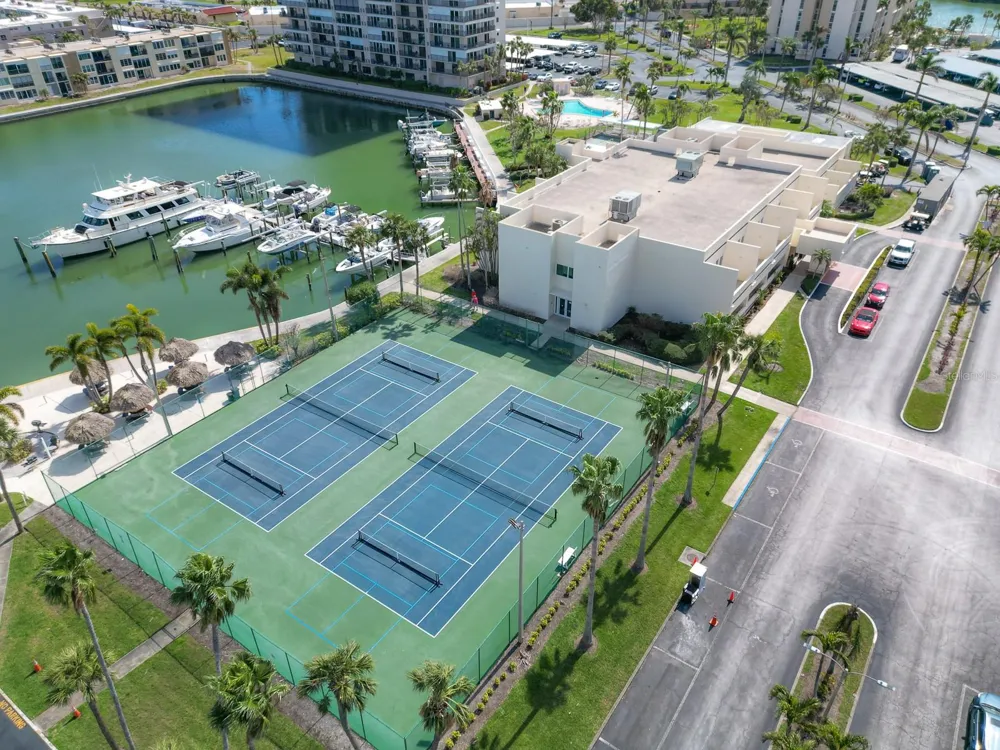 7920 SUN ISLAND DRIVE S #102 South Pasadena, FL 33707