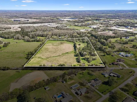 1 Horse Mountain Rd
