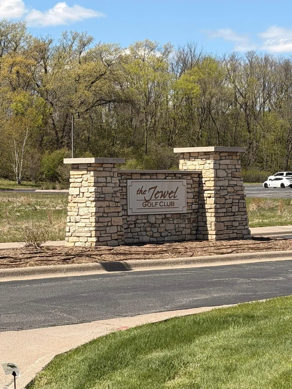 2230 Clubhouse Drive Lake City, MN 55041