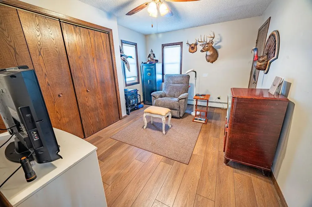 438 W Kinne Street Ellsworth, WI 54011