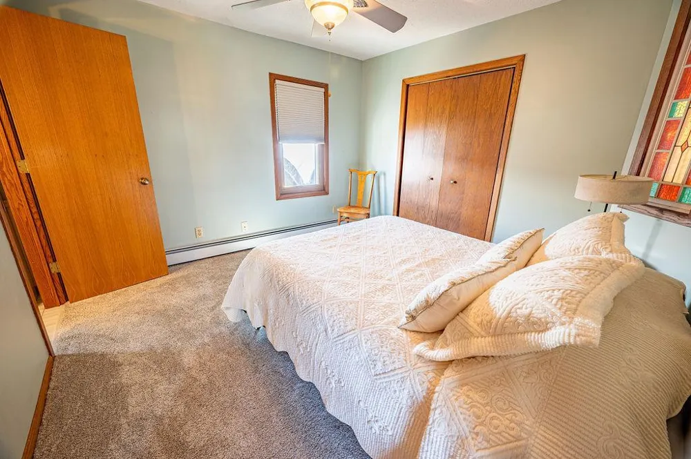 438 W Kinne Street Ellsworth, WI 54011