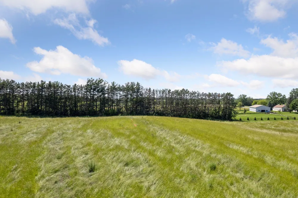 2535 Pioneer Trail Medina, MN 55340