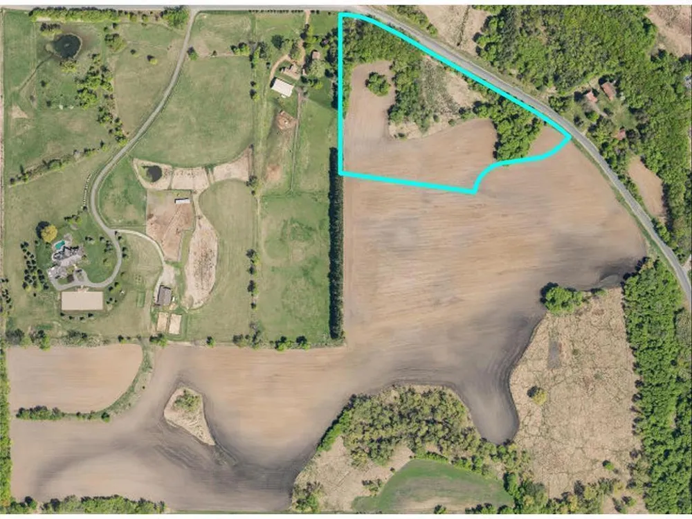 2535 Pioneer Trail Medina, MN 55340