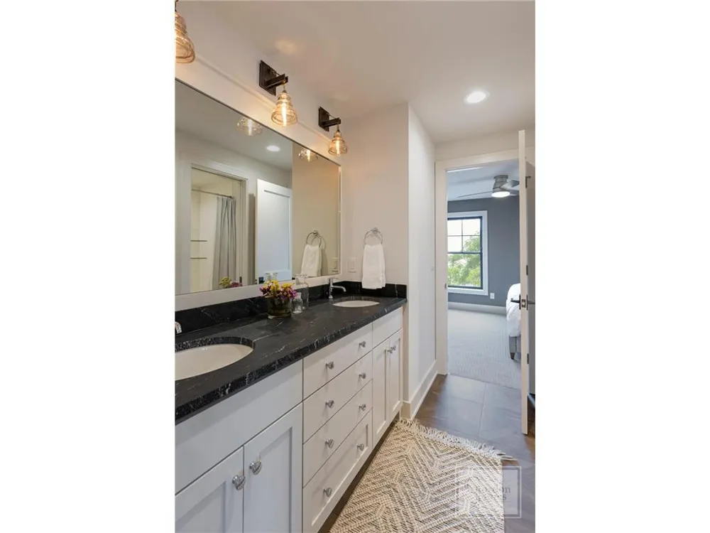 2535 Pioneer Trail Medina, MN 55340