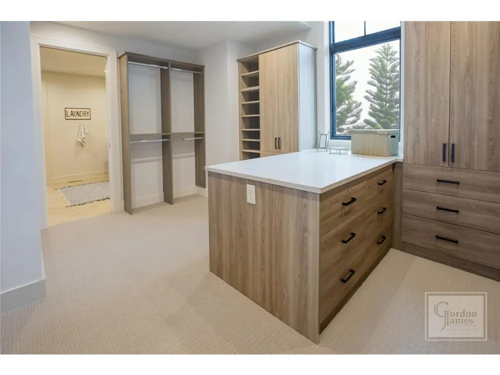 2535 Pioneer Trail Medina, MN 55340