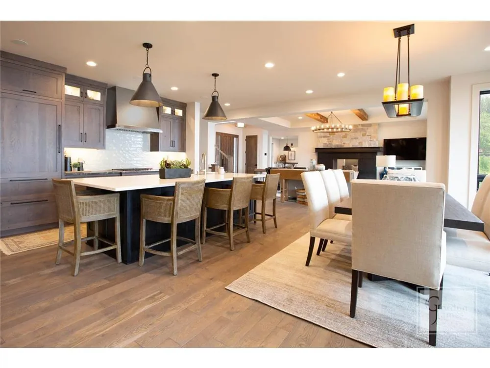 2535 Pioneer Trail Medina, MN 55340