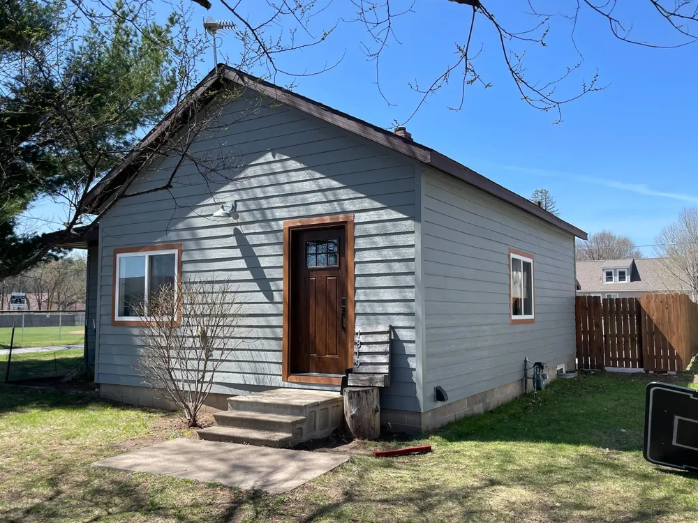 1819 9th Street E Menomonie, WI 54751