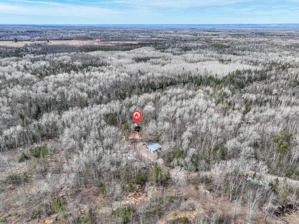 5190 E Koenen Road South Range, WI 54874