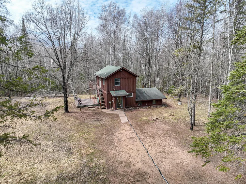 5190 E Koenen Road South Range, WI 54874