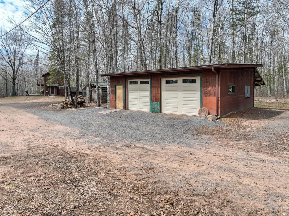 5190 E Koenen Road South Range, WI 54874