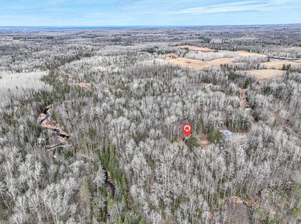 5190 E Koenen Road South Range, WI 54874
