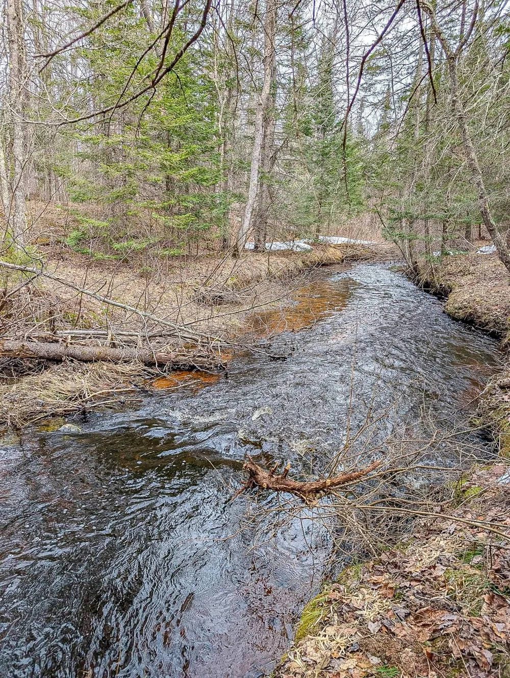 5190 E Koenen Road South Range, WI 54874