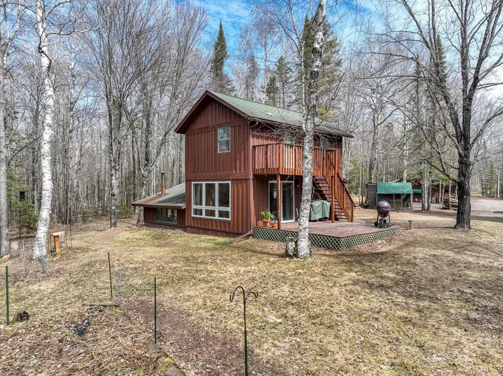5190 E Koenen Road South Range, WI 54874