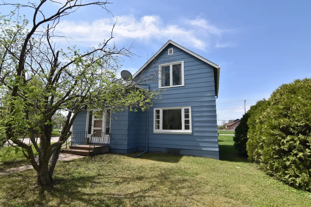 321 1st Avenue SW Baudette, MN 56623