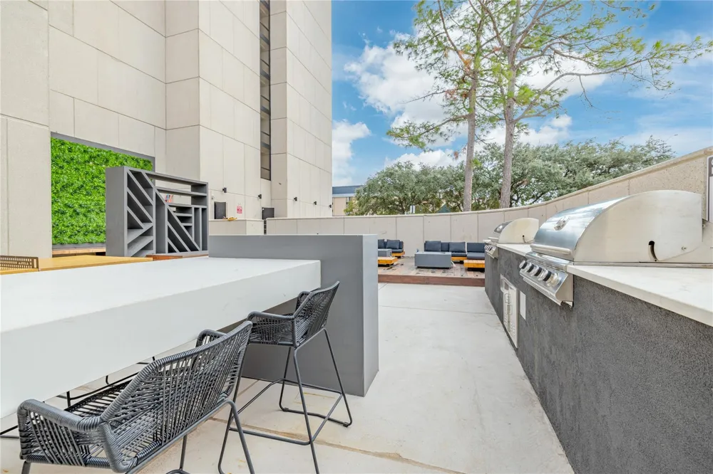 14703 Park Row #901 Houston, TX 77079