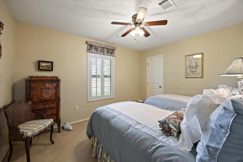 12392 Fm 355 Trinity, TX 75862