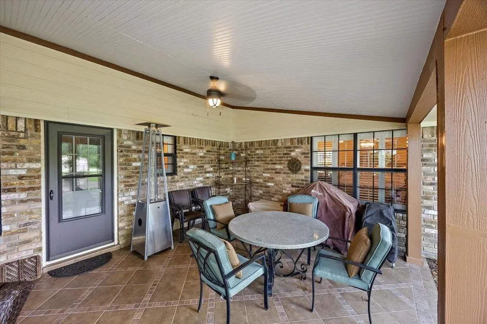 12392 Fm 355 Trinity, TX 75862