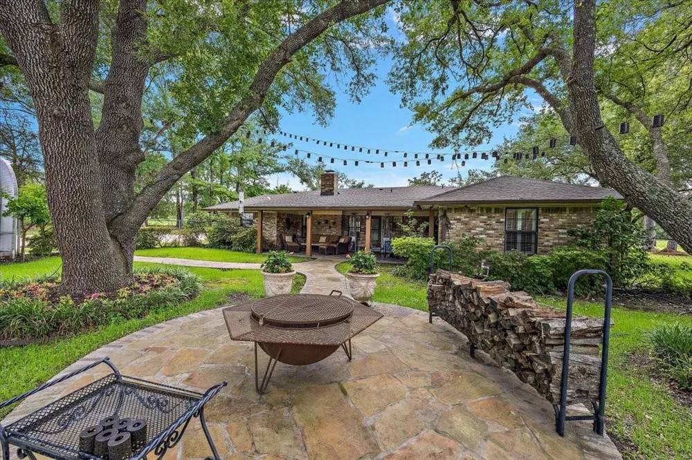 12392 Fm 355 Trinity, TX 75862