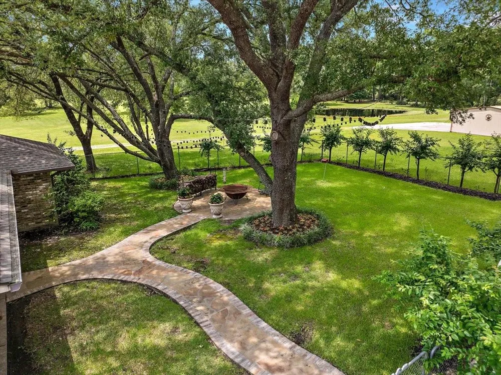 12392 Fm 355 Trinity, TX 75862