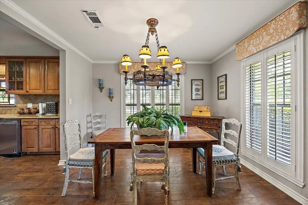 12392 Fm 355 Trinity, TX 75862