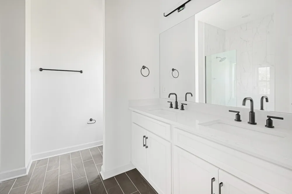 205B Folsom Pass Spring Hill, TN 37174