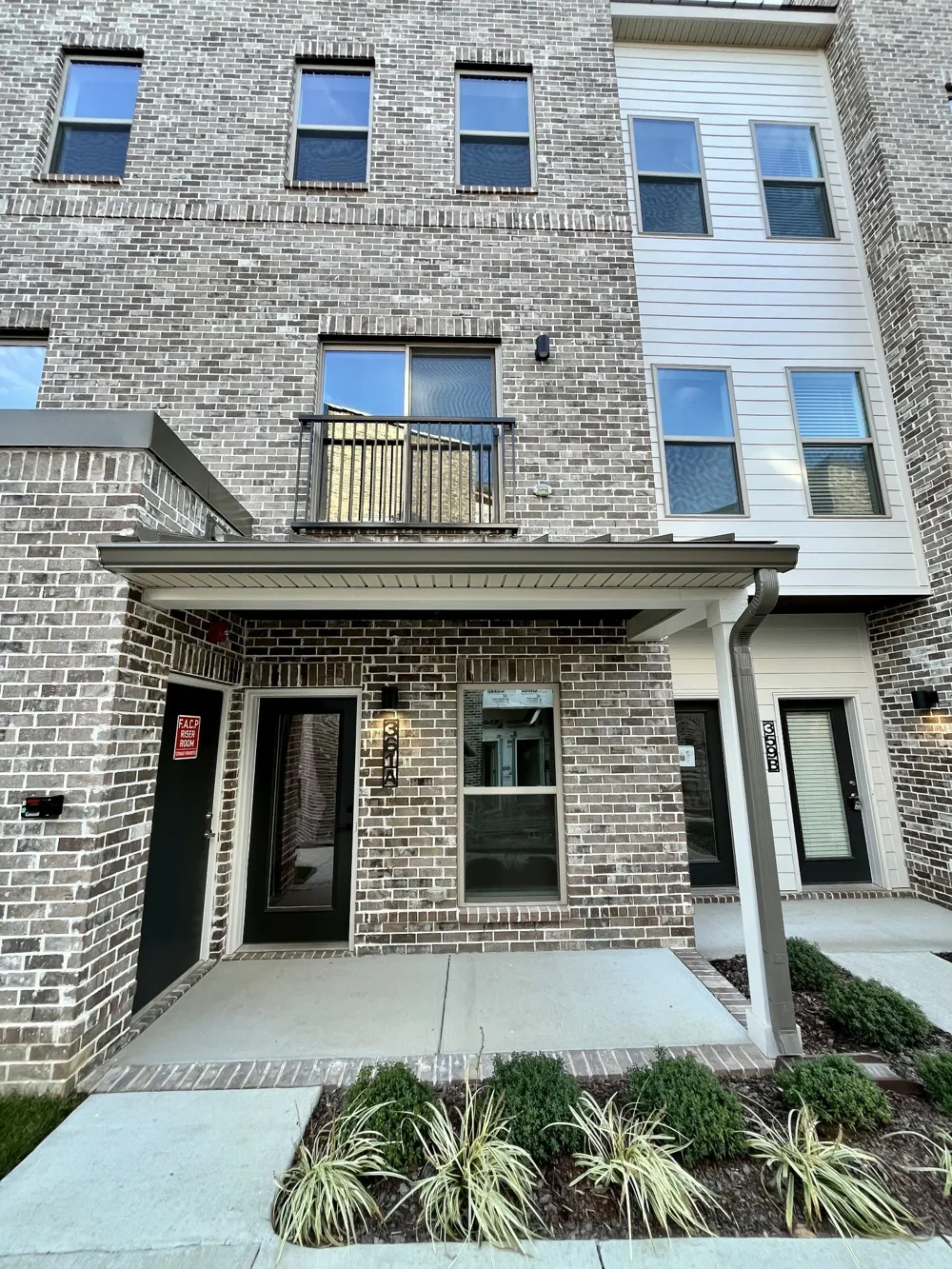 205B Folsom Pass Spring Hill, TN 37174