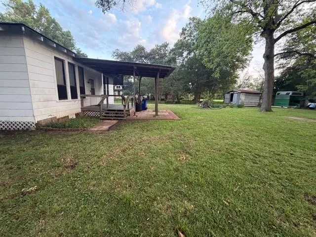 405 S 10th Street Crockett, TX 75835
