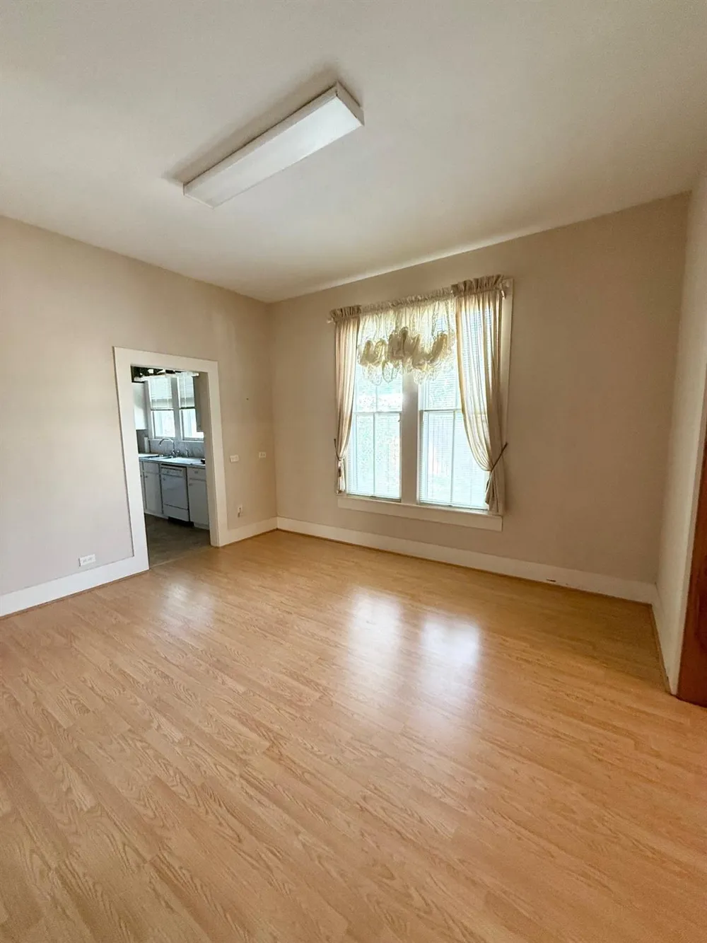 405 S 10th Street Crockett, TX 75835