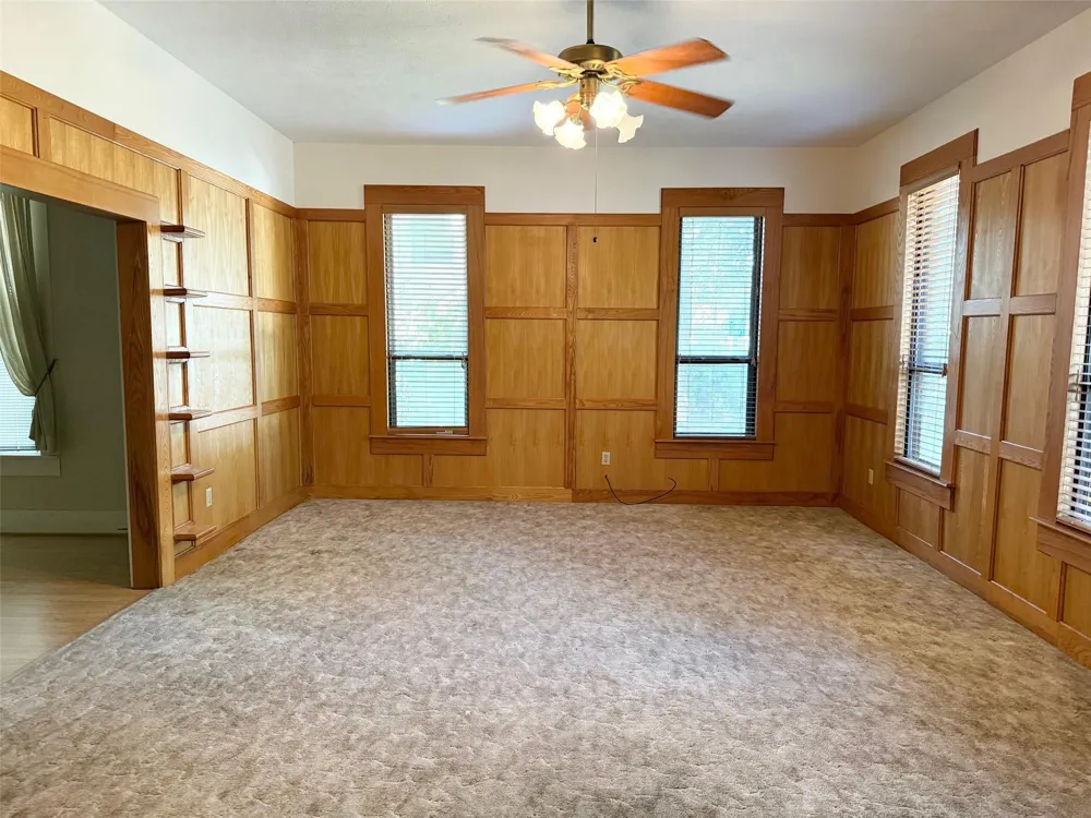 405 S 10th Street Crockett, TX 75835