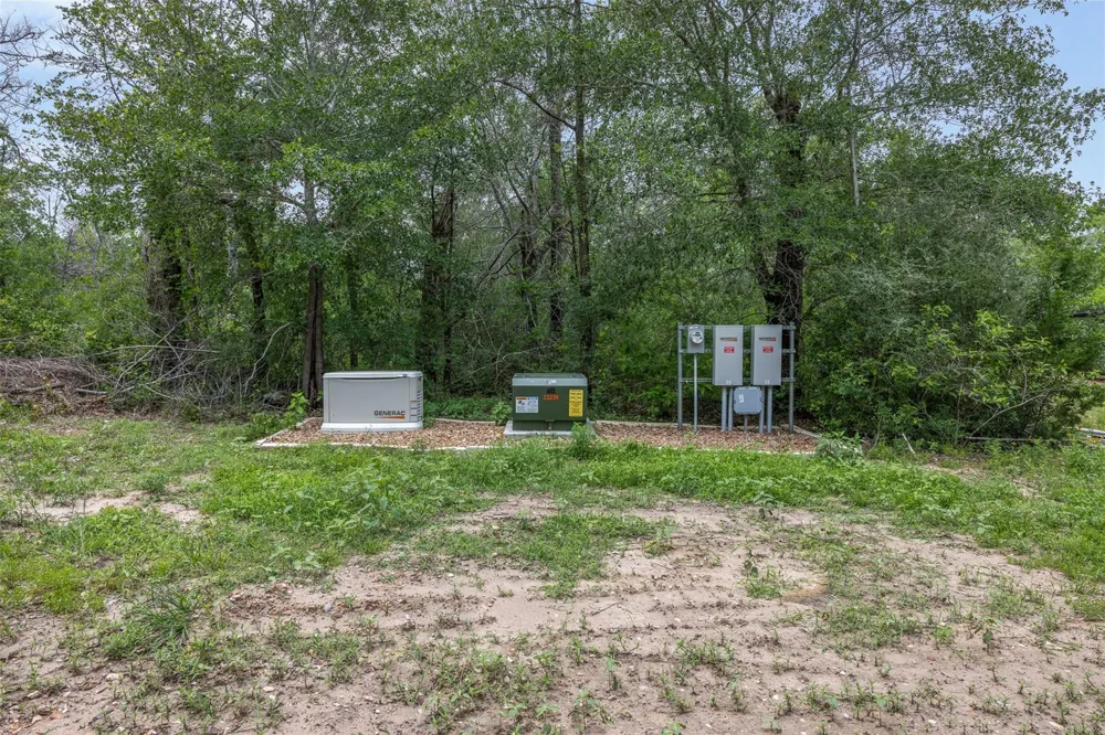 770 S Weyand Road Round Top, TX 78954