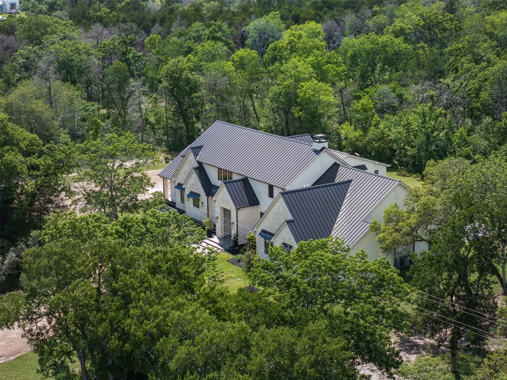 770 S Weyand Road Round Top, TX 78954