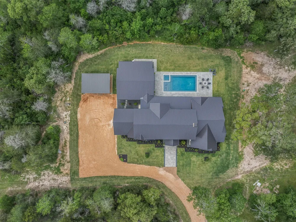 770 S Weyand Road Round Top, TX 78954