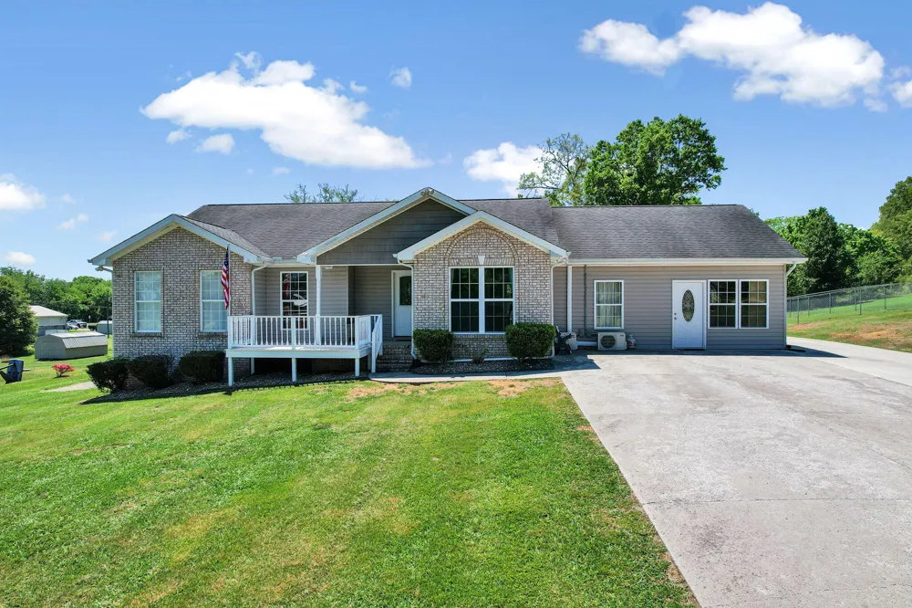 241 County Road 158 Riceville, TN 37370