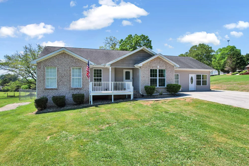 241 County Road 158 Riceville, TN 37370